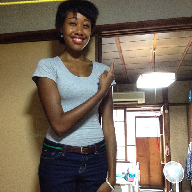 20 Times People Traveled To Japan And Realized They’re Too Tall For It