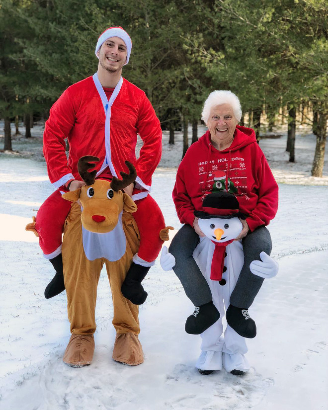 93-Year-Old Grandma & Her Grandson Dress-Up In Ridiculous Outfits, And It’s Brilliant