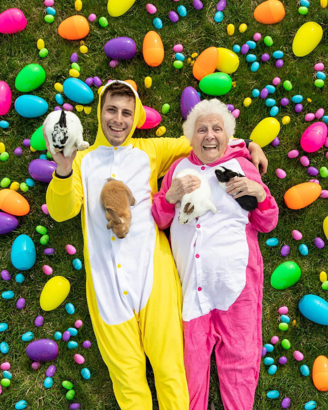 93-Year-Old Grandma & Her Grandson Dress-Up In Ridiculous Outfits, And It’s Brilliant