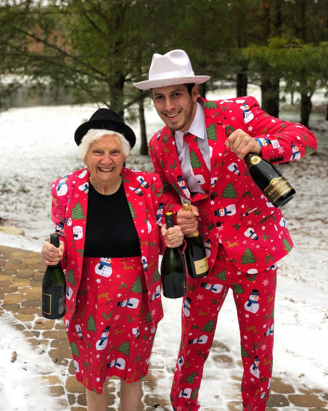 93-Year-Old Grandma & Her Grandson Dress-Up In Ridiculous Outfits, And It’s Brilliant