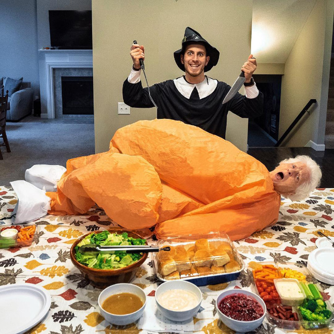 93-Year-Old Grandma & Her Grandson Dress-Up In Ridiculous Outfits, And It’s Brilliant