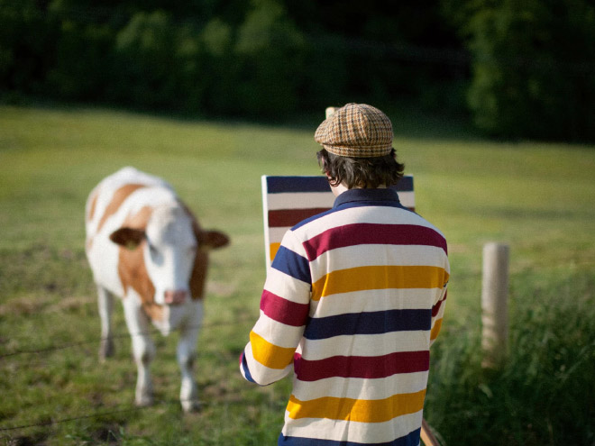 Artist Travels To Scenic Locations Only To Paint The Pattern of His Own Shirt