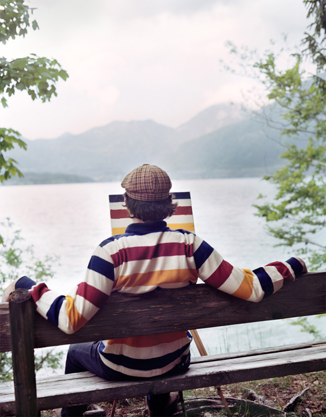 Artist Travels To Scenic Locations Only To Paint The Pattern of His Own Shirt