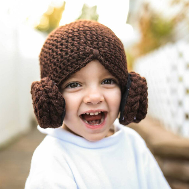 Autumn / Winter 2018 Crocheted Hat Fashion