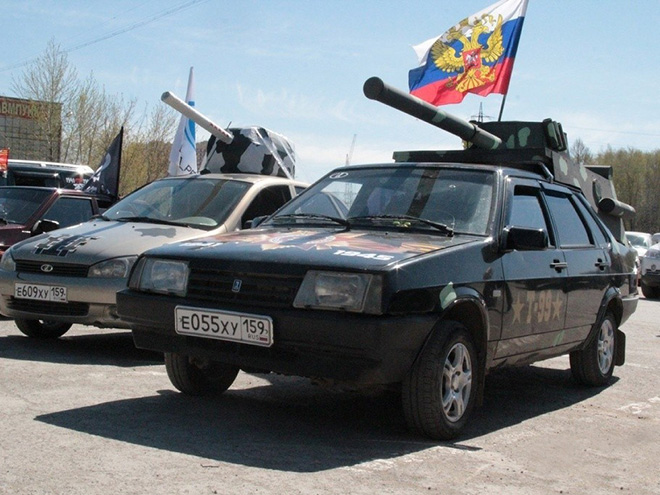 For Some Strange Reason Russians Love To Turn Their Cars Into Tanks