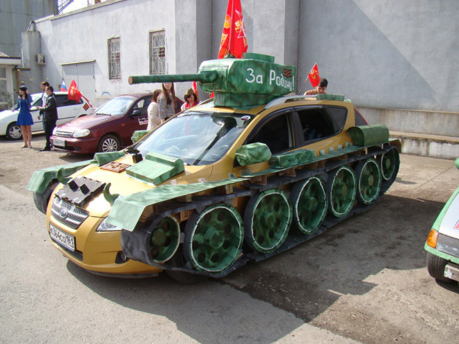For Some Strange Reason Russians Love To Turn Their Cars Into Tanks