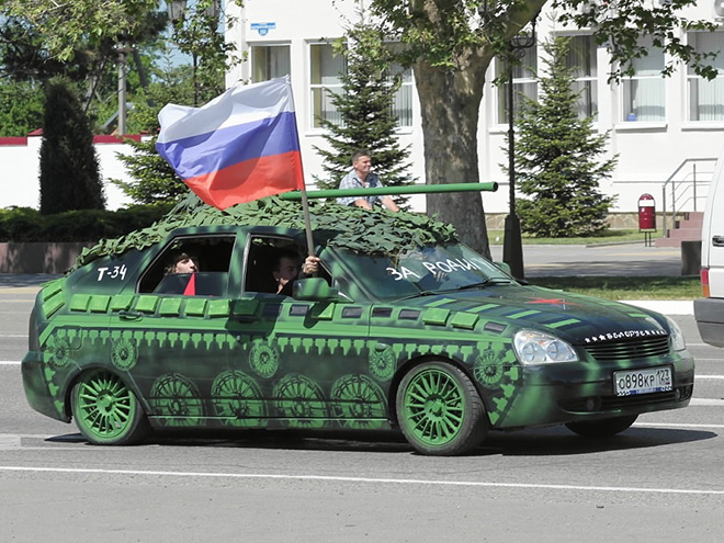For Some Strange Reason Russians Love To Turn Their Cars Into Tanks
