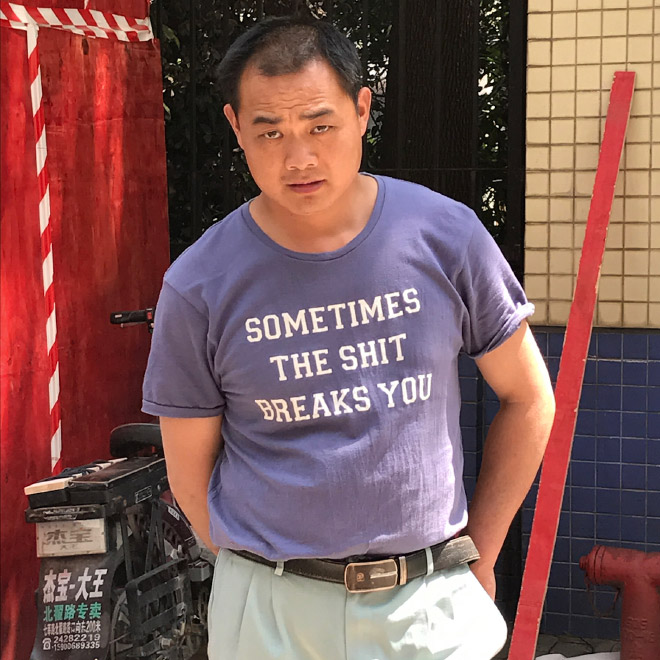 Foreigner Living In China Documents Their Funny Shirts