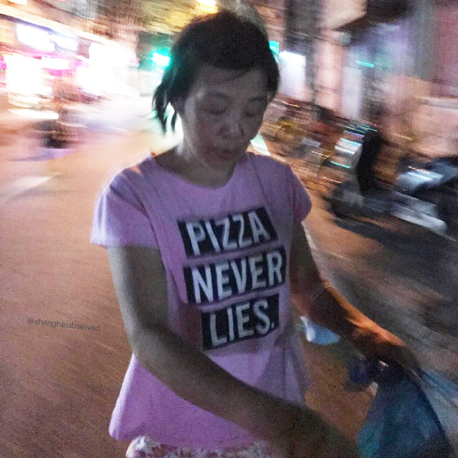 Foreigner Living In China Documents Their Funny Shirts
