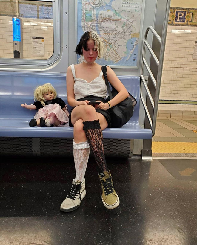 “Hipsters Of New York” Shows The Dangers Of Extreme Hipsterism