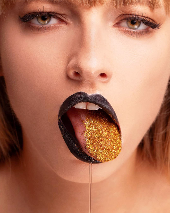 Instagram Users Are Licking Glitter For Attention