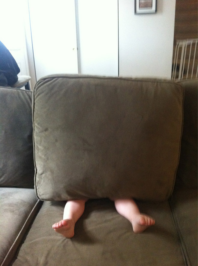 Kids Are Hilariously Terrible at Hide And Seek