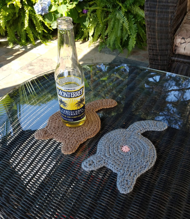 Latest Etsy Trend: Crocheted Cat Butt Coasters