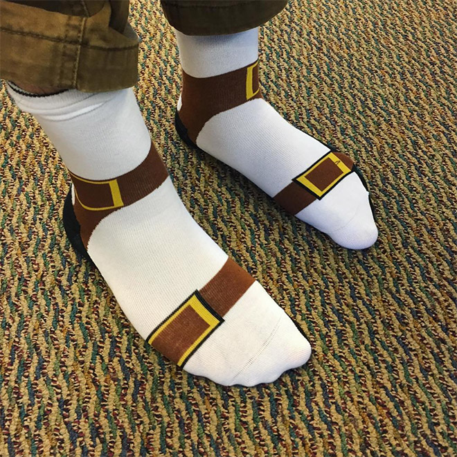 Sandal Socks: This Summer’s Fashion Sensation