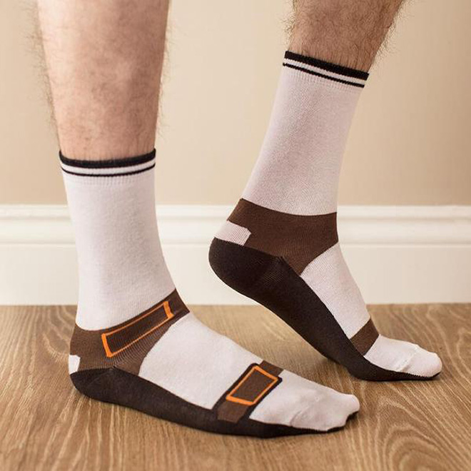 Sandal Socks: This Summer’s Fashion Sensation