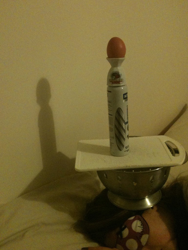The Art of Balancing Things on Girlfriend’s Head