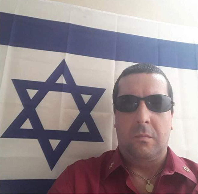 There’s a Facebook Group “People Who Sort of Look Like Adam Sandler But Aren’t Adam Sandler”