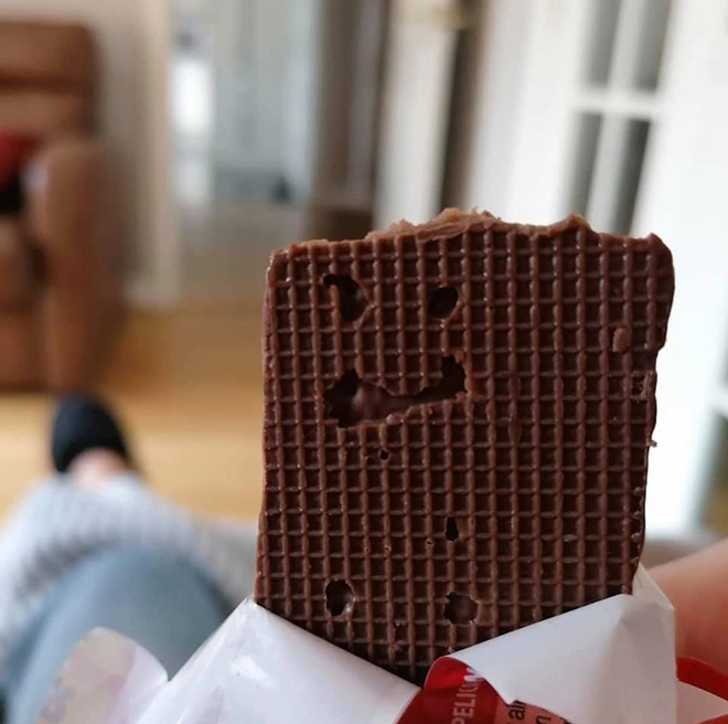 “Things With Faces” Facebook Group’s Members  Are Seeing Faces Literally Everywhere