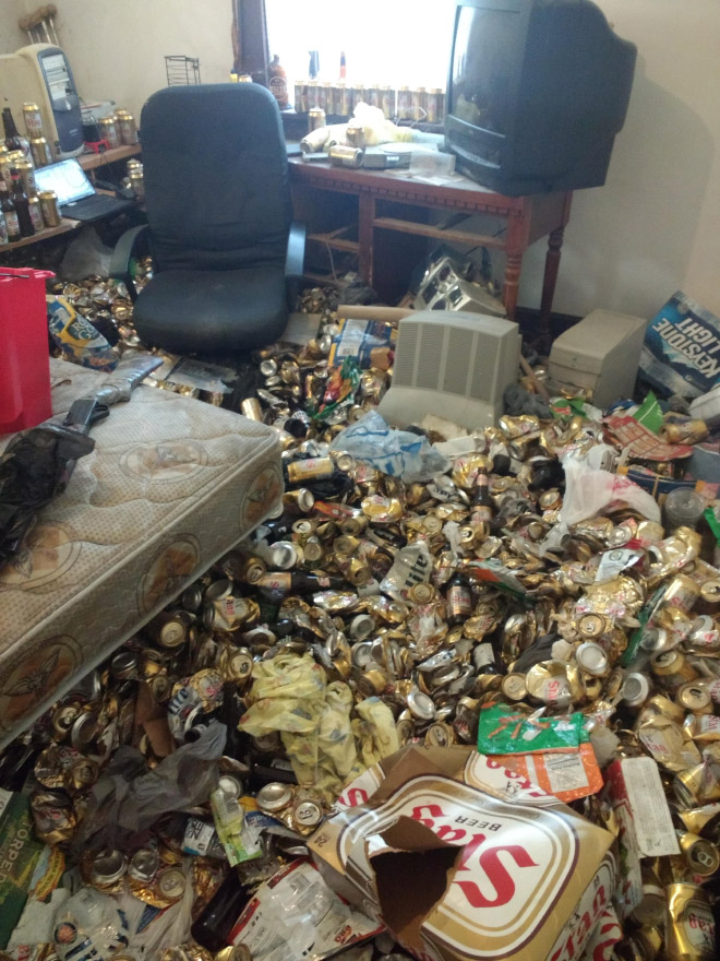 This Is How Some People Actually Work From Home