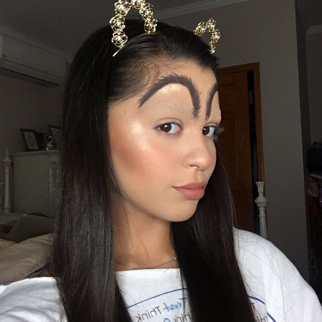 Women Who Don’t Understand Eyebrows