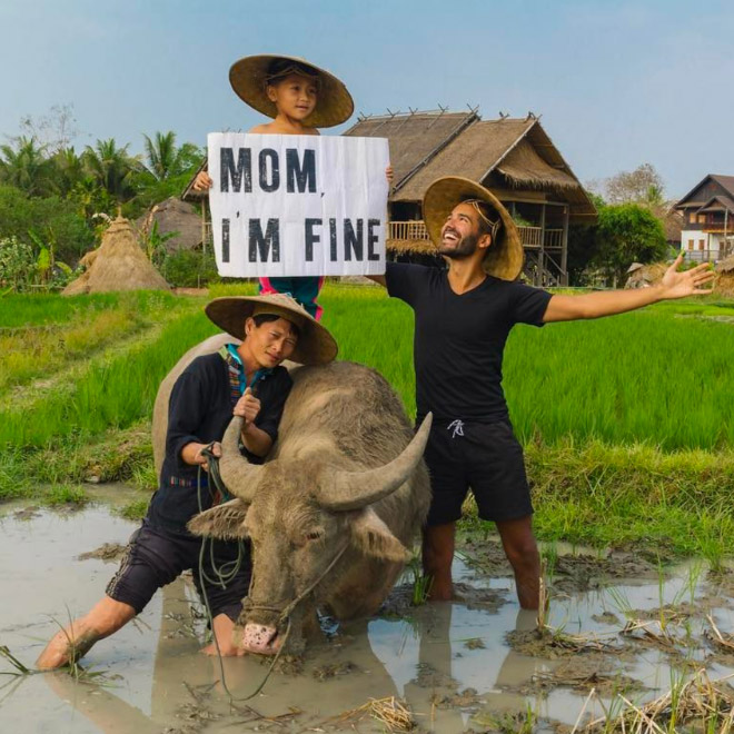 World Traveler Finds Unique Way To Let Mom Know He’s Fine