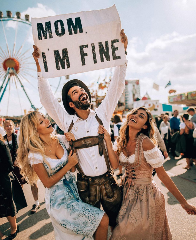 World Traveler Finds Unique Way To Let Mom Know He’s Fine